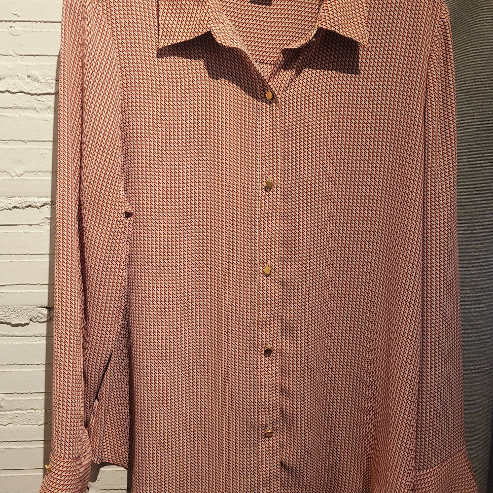 Liz Claiborne Top No Iron